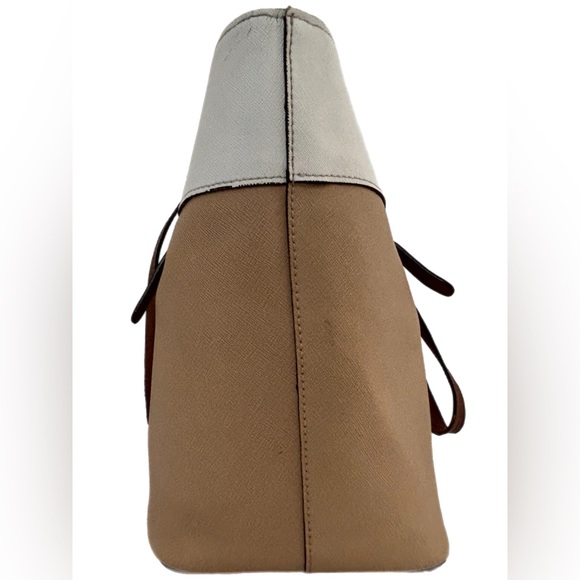 Calvin Klein Tan/White/Brown with gold Hardware Shoulder Bag - Picture 7 of 11